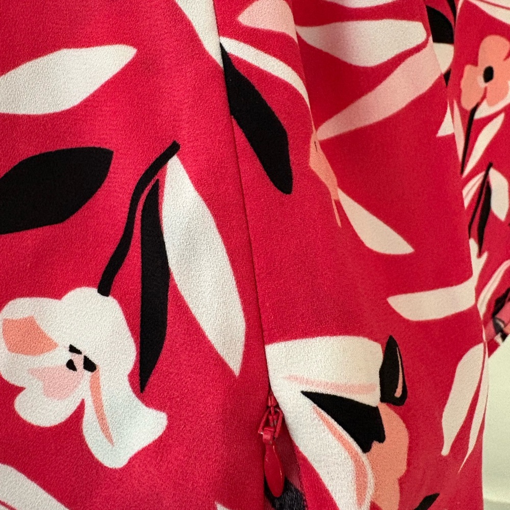 Talbots Women Red 3/4 Sleeve Blouse ,Side Zipper Beautiful Sleeves-Sz 1X - Picture 6 of 8